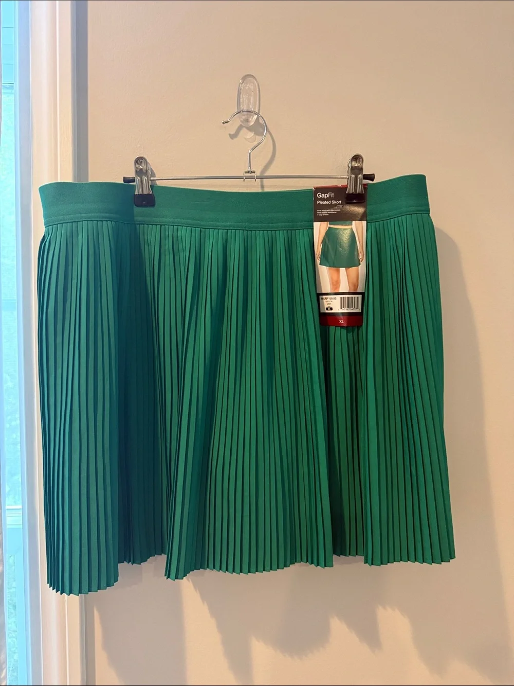 GAP Women’s Emerald Green Pleated Mini Skort active workout
